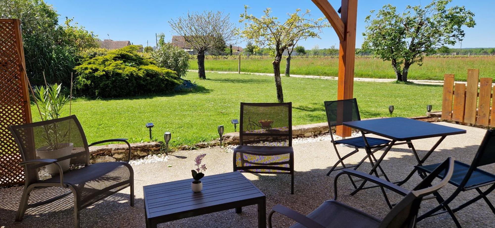 Bed and Breakfast Le Miroir Des Etoiles Pomport Exterior foto