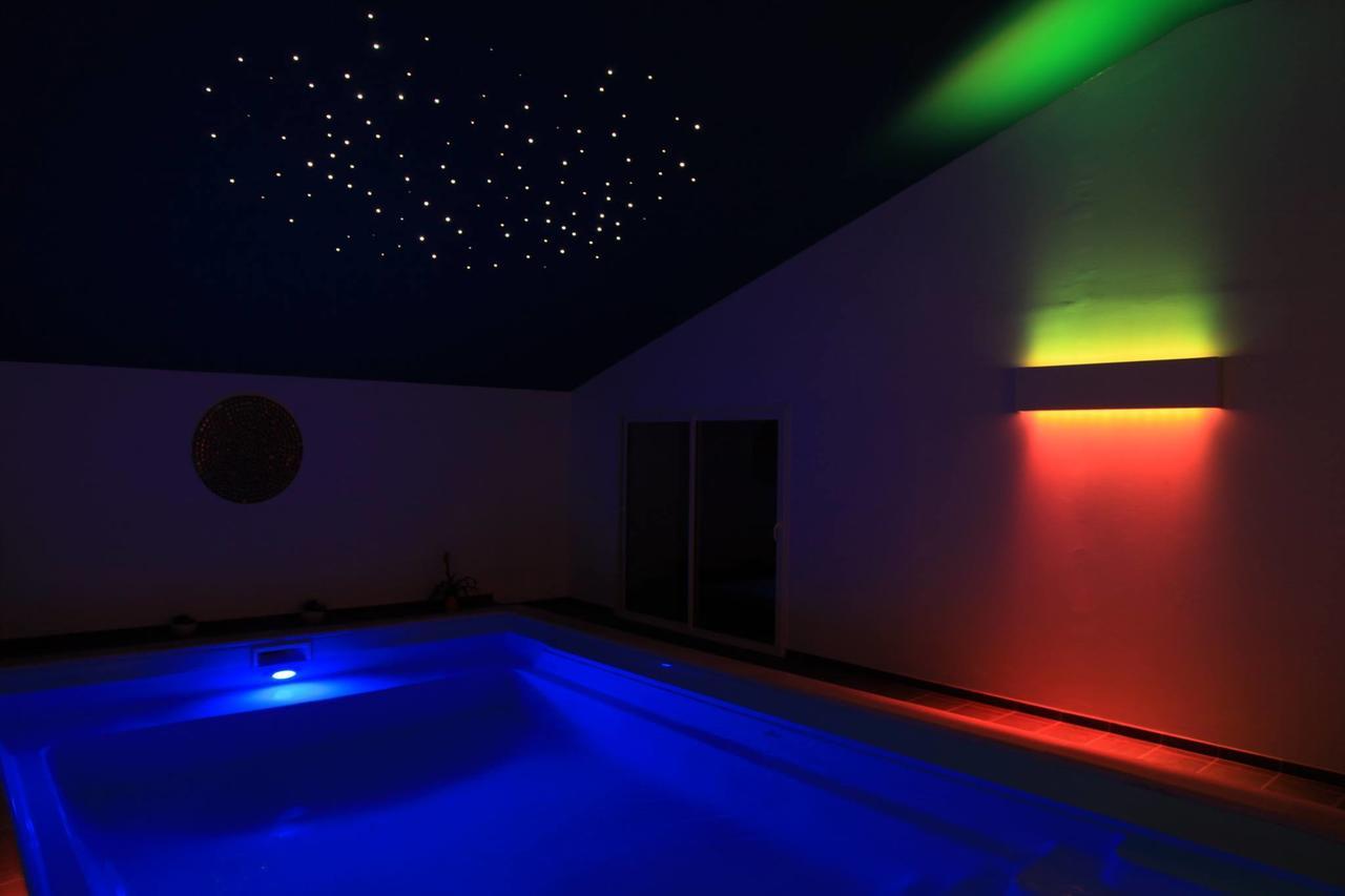 Bed and Breakfast Le Miroir Des Etoiles Pomport Exterior foto