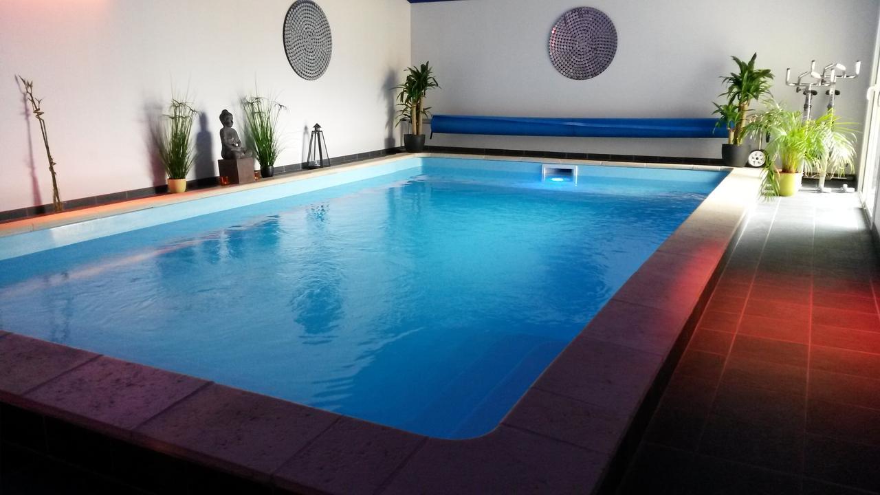 Bed and Breakfast Le Miroir Des Etoiles Pomport Exterior foto